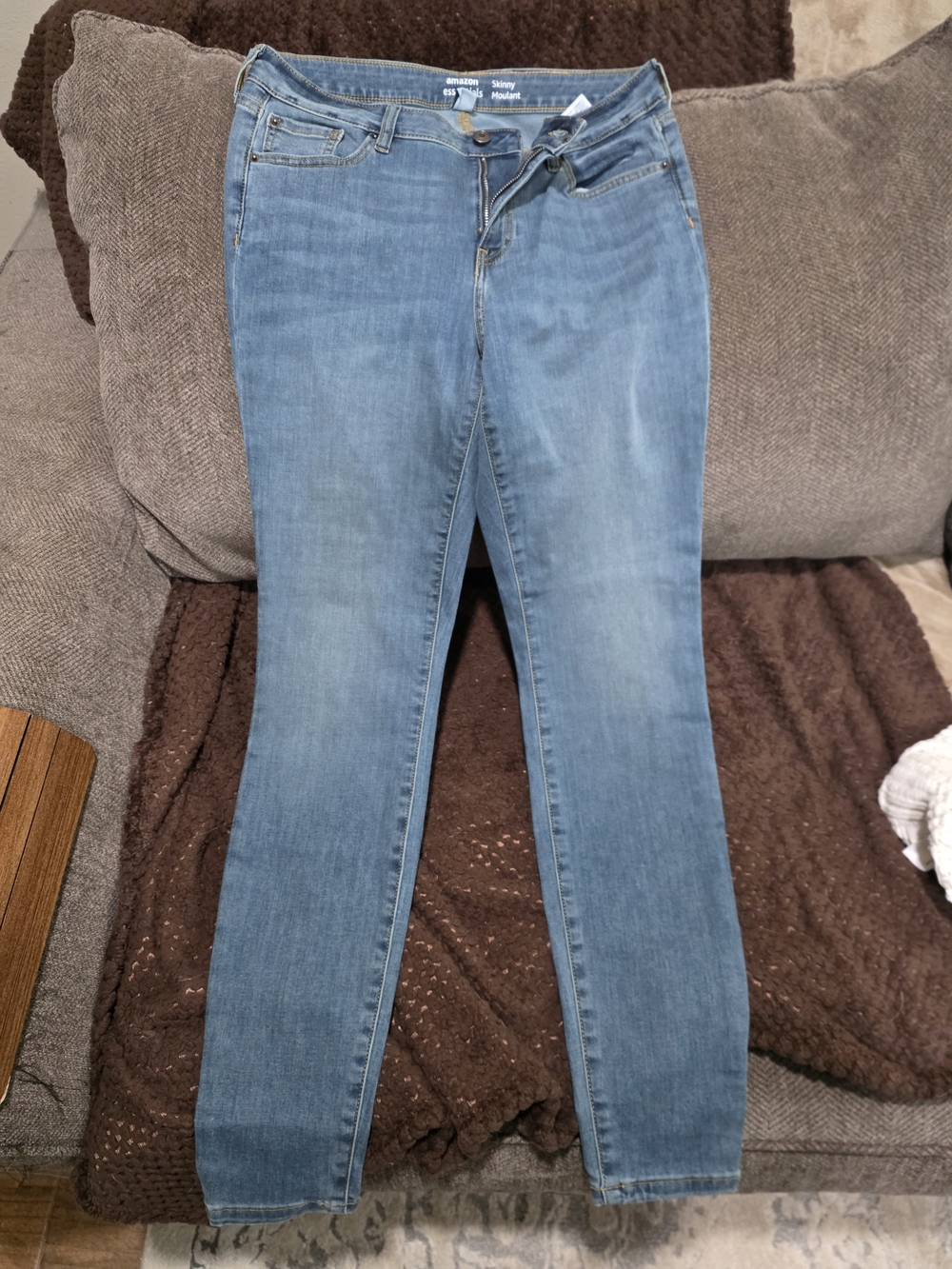 Amazon Women's Skinny Jeans in Light Blue Denim
